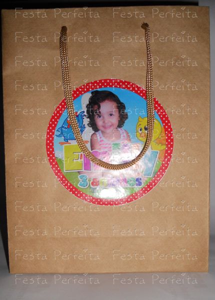 Sacola Kraft personalizada.